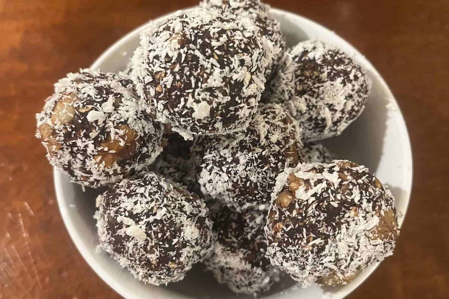 Chocolate Oat Energy Bites
